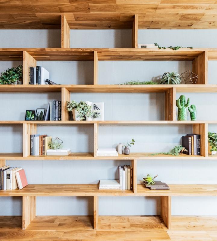 素肌で触れたい、あたたかみのある自然素材。